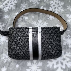 🆕 Michael Kors Belt Fanny Pack‎ Waist Bag Zipper Black Silver